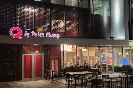 Q By Peter Chang