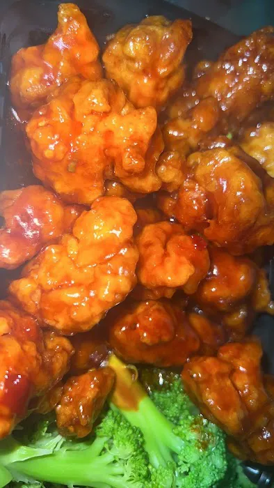Chin's Kitchen 4