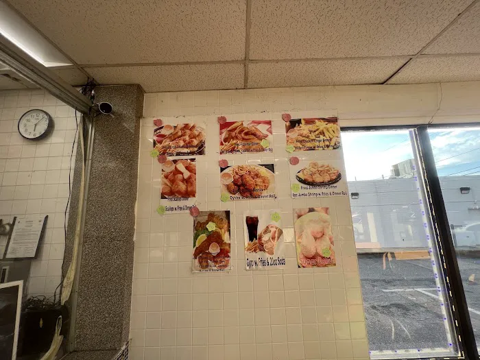 Danny's Carryout 9