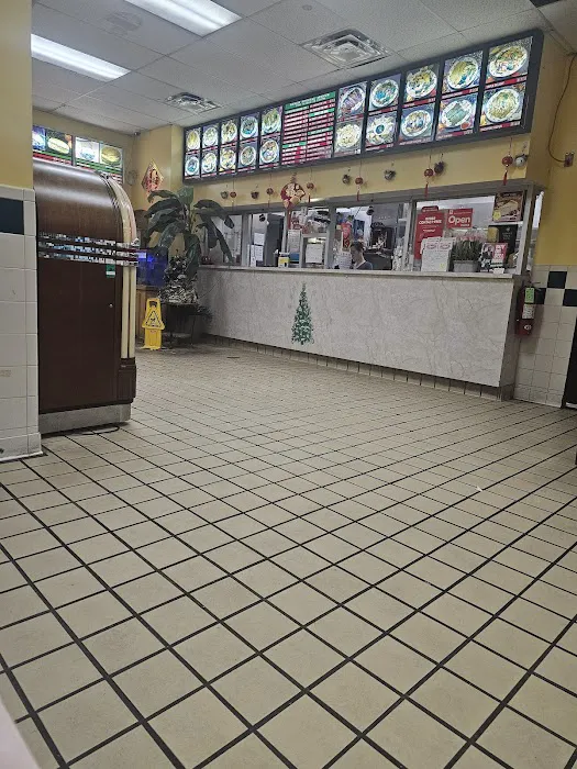 Goodies Restaurant & Carryout 7