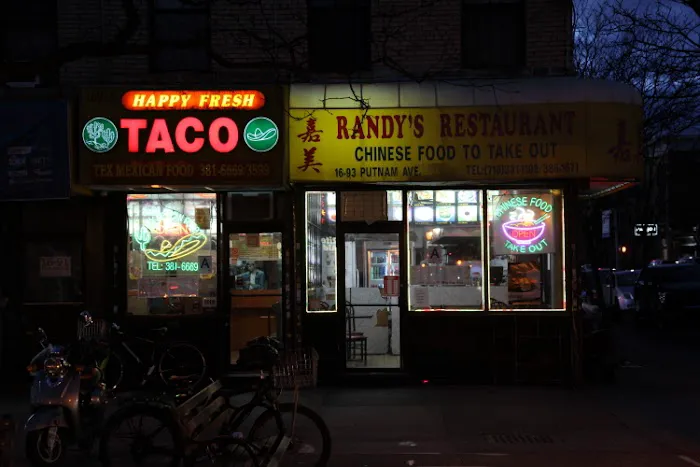 Randy's 7
