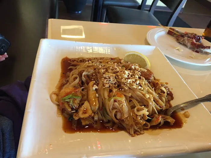Blue Bay Asian Cafe 4