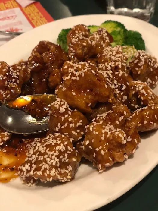 Li's Chinese Restaurant 3