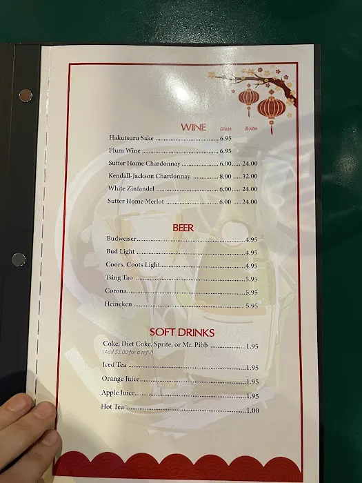 Li's Chinese Restaurant 8