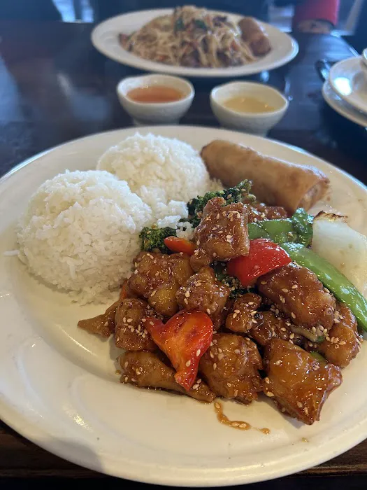 Little Holly's Asia Cafe 5