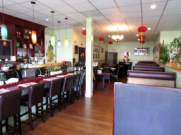 Green Leaves Chinese Restaurant & Lounge 7
