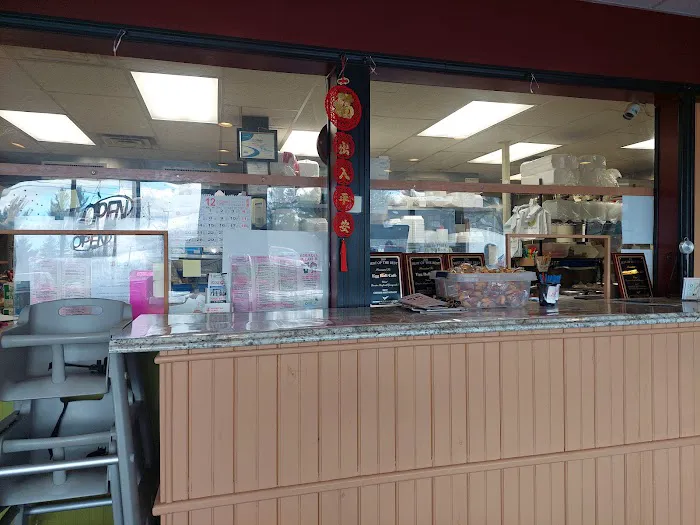 Egg Roll Cafe 4