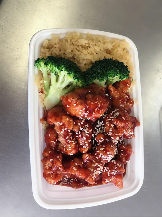 H & K Chinese Restaurant 7