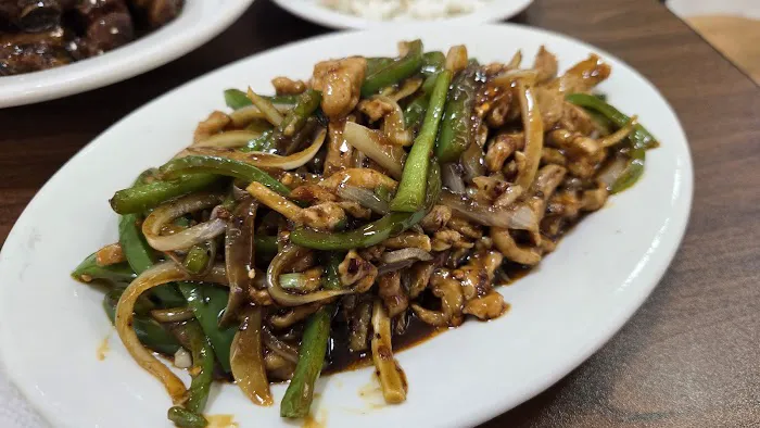 Heng's Kitchen 4