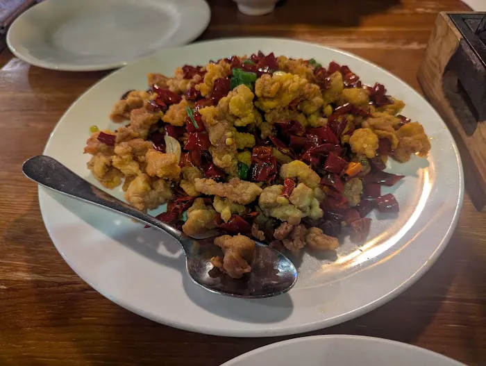 Spice Spirit Chinese Cuisine and Bar 麻辣诱惑 3