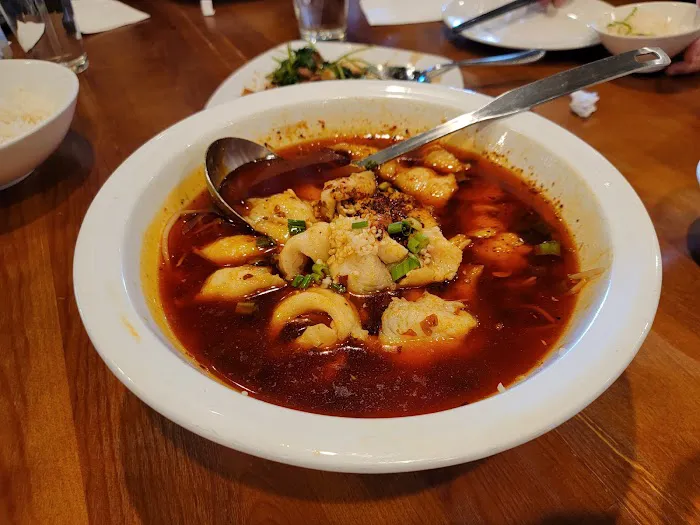 Spice Spirit Chinese Cuisine and Bar 麻辣诱惑 7