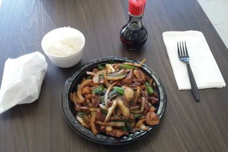 Yi's Chinese Restaurant