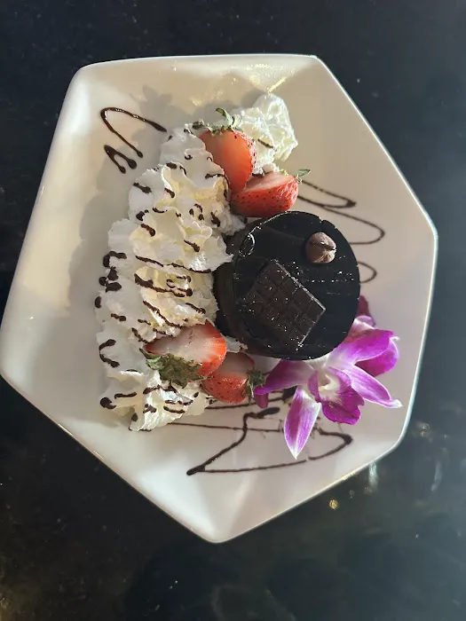 Canton Dragon Asian Grill & Bar Scottsdale 9