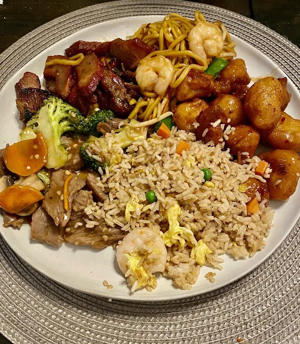 Yan's Chinese Food 10