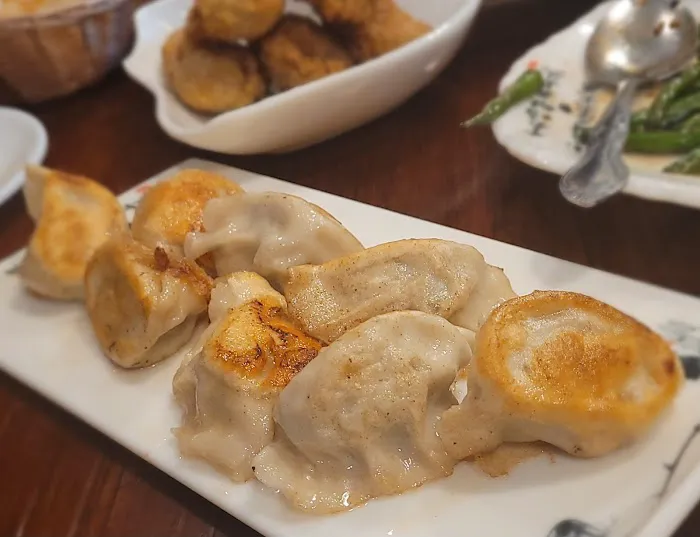 Ju Feng Yuan Dumpling Cafe 1