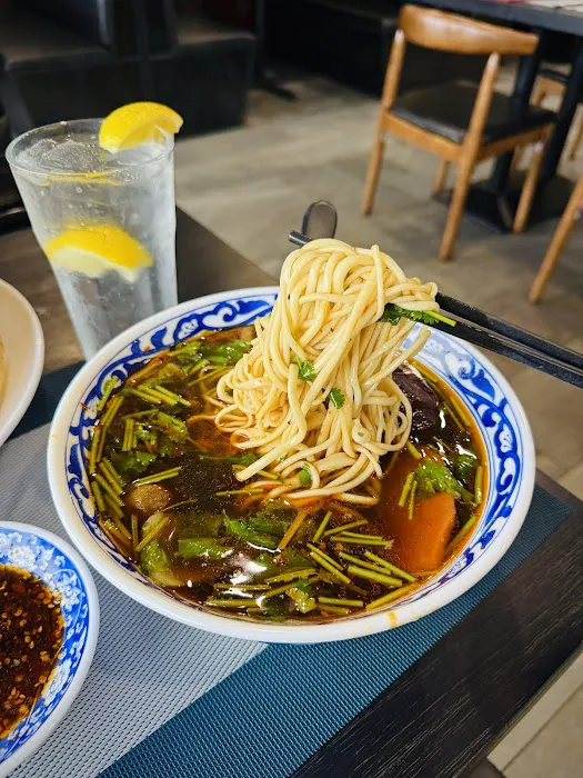 HOME NOODLES ASIAN CUISINE 5