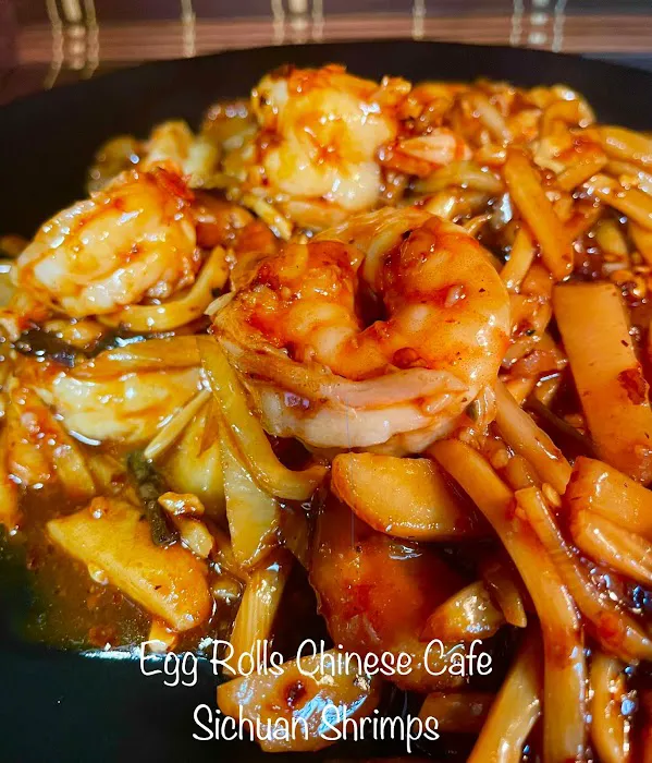 Egg Rolls Chinese Cafe 8