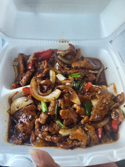Golden Wok Chinese Food 3