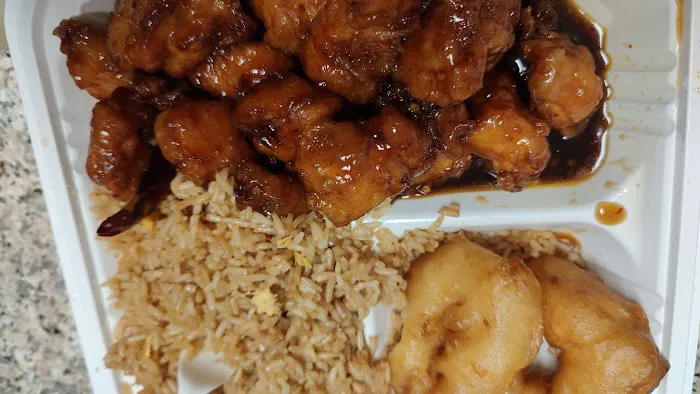 Wok D'Lite 6