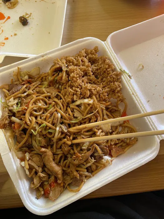 Lucky Wok 5