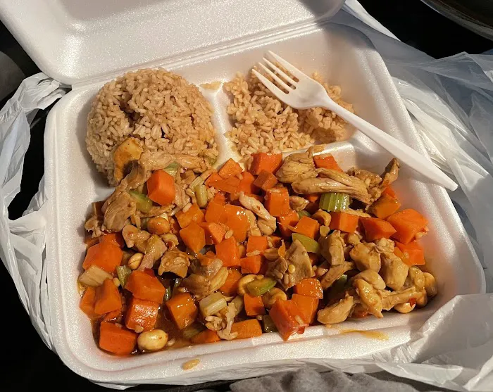 Lucky Wok 9