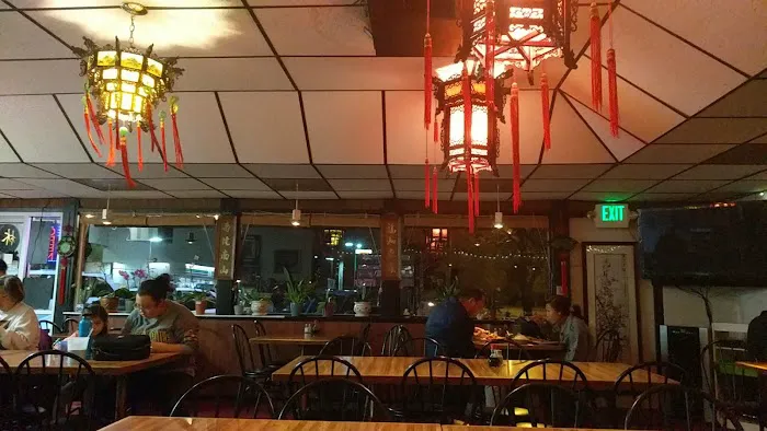 Twin Dragon Restaurant 4