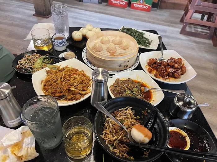 Jade Dumpling & Noodle House 2