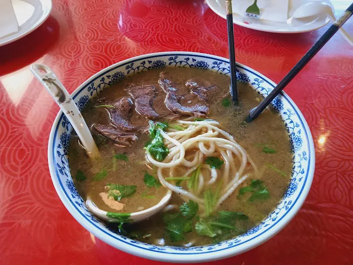 Wonder Wok Restaurant and Bar 9