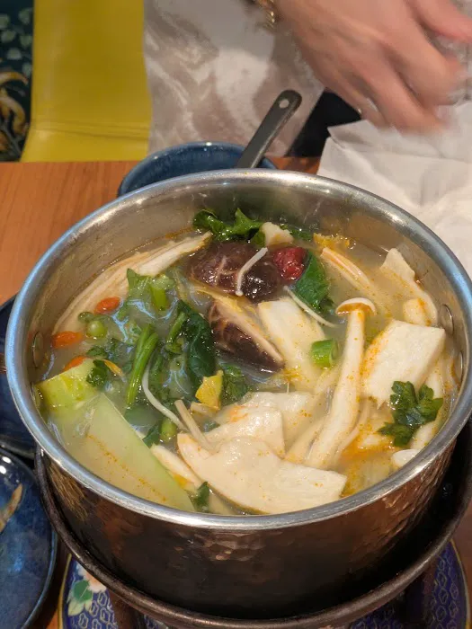HE&C Tea + Pot 8