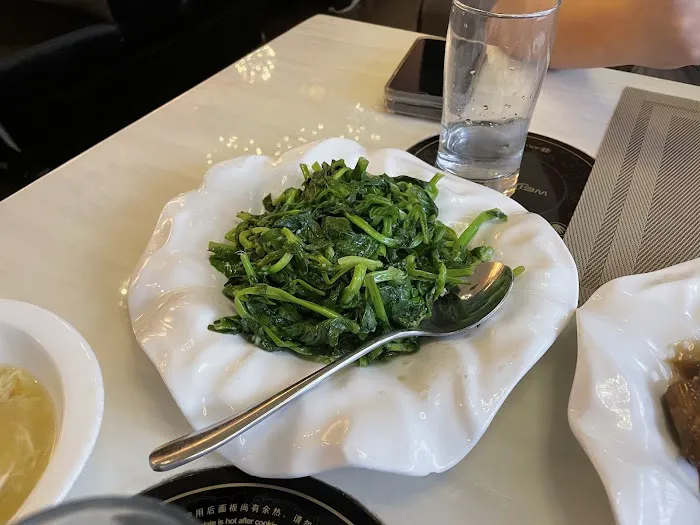 FEY Restaurant 8