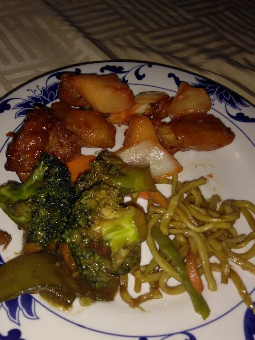Magic Wok Restaurant 4