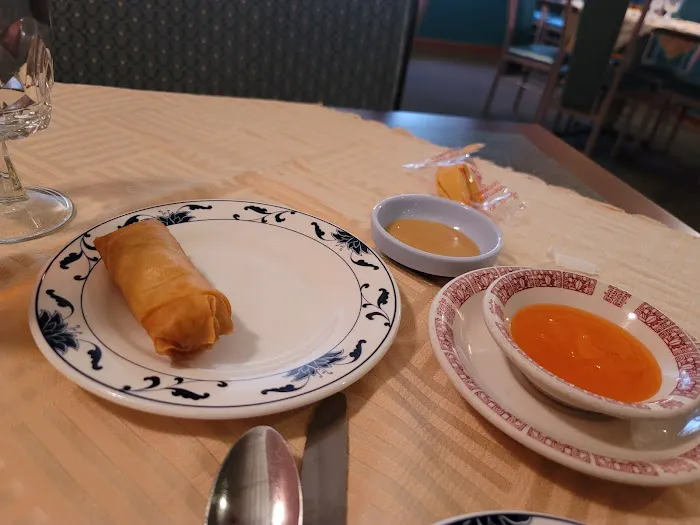 Magic Wok Restaurant 7