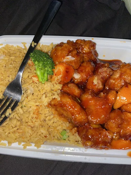 Lee's Wok 6