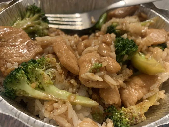 Lee's Wok 9