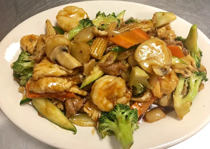 GREEN LOTUS RESTAURANT GA 4