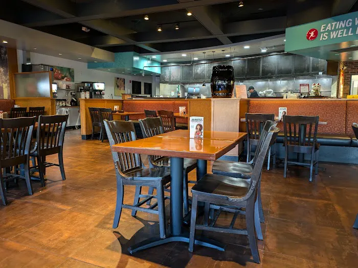 Pei Wei Asian Kitchen 2