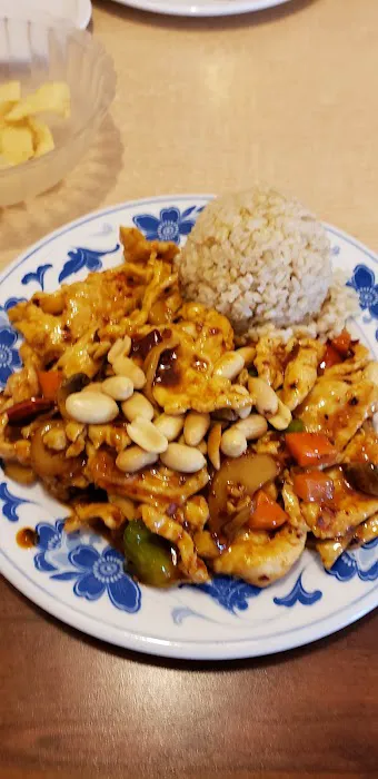 Suzie Wong's Chinese Restaurant 2