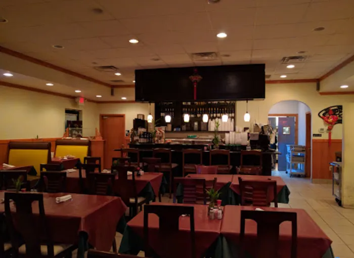 Oriental Cafe Sushi Bar & Chinese Cuisine 8