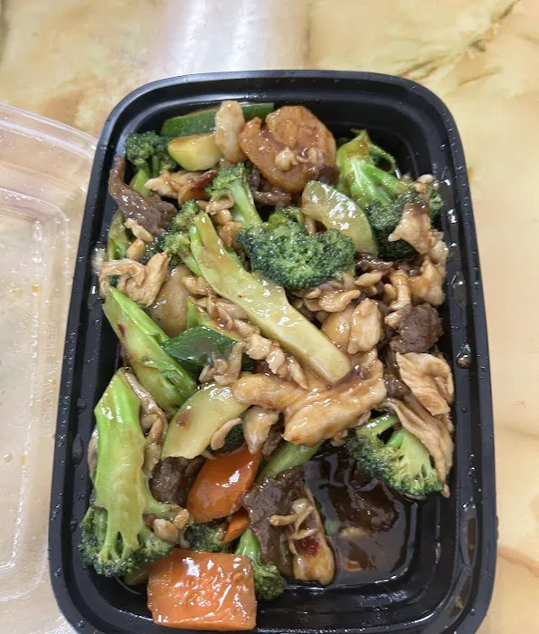 Hong Kong Chinese Restaraunt 4
