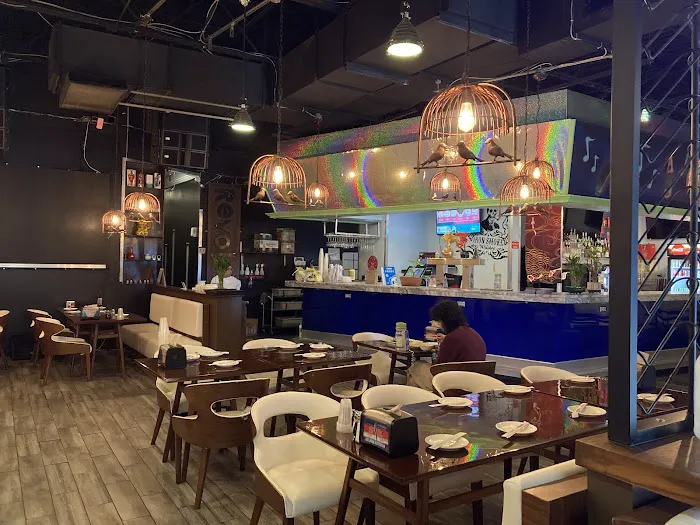 Revolution Chinese 羅村川菜館 2