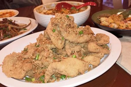 Revolution Chinese 羅村川菜館