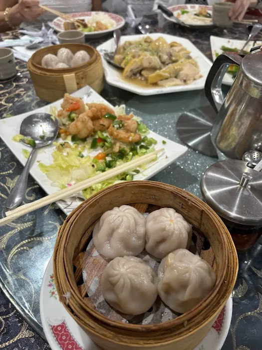 Sang's Chinese Food and Dim Sum 4