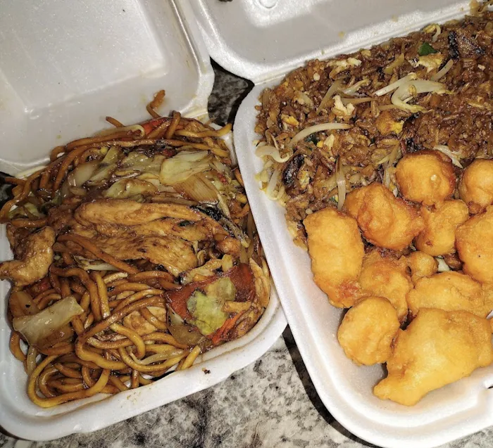 Pacifico Chinese Restaurant 10