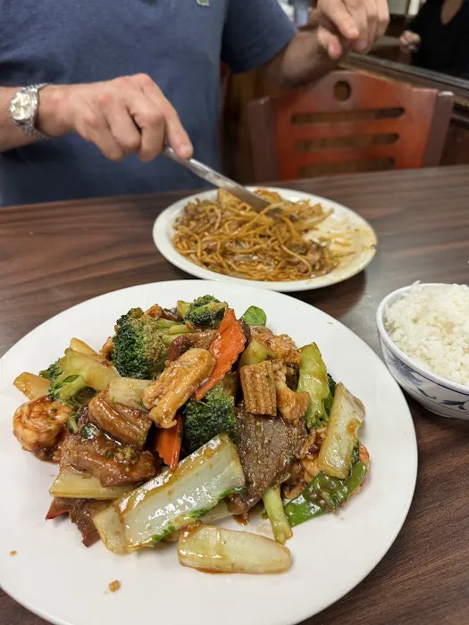 Wonton Garden 6