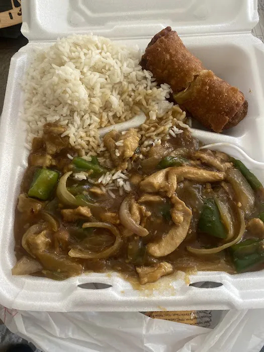 Yee Chinese Restaurant 8
