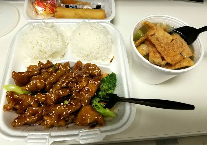 Tian An Men Square Wok & Grill 6