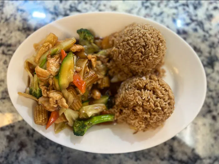 CHINESE RESTAURANT GOLDEN EXPRESS 5