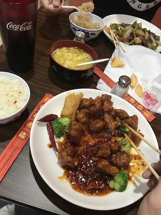 Z’S Wok 8