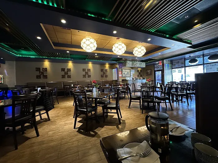 Wasabi & Wok 8