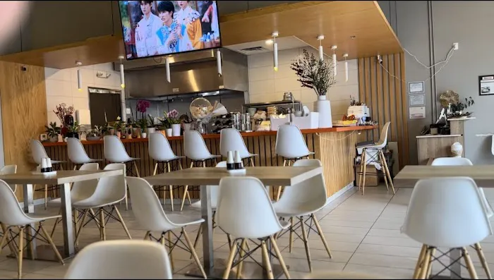 MuLan noodle and grill 8